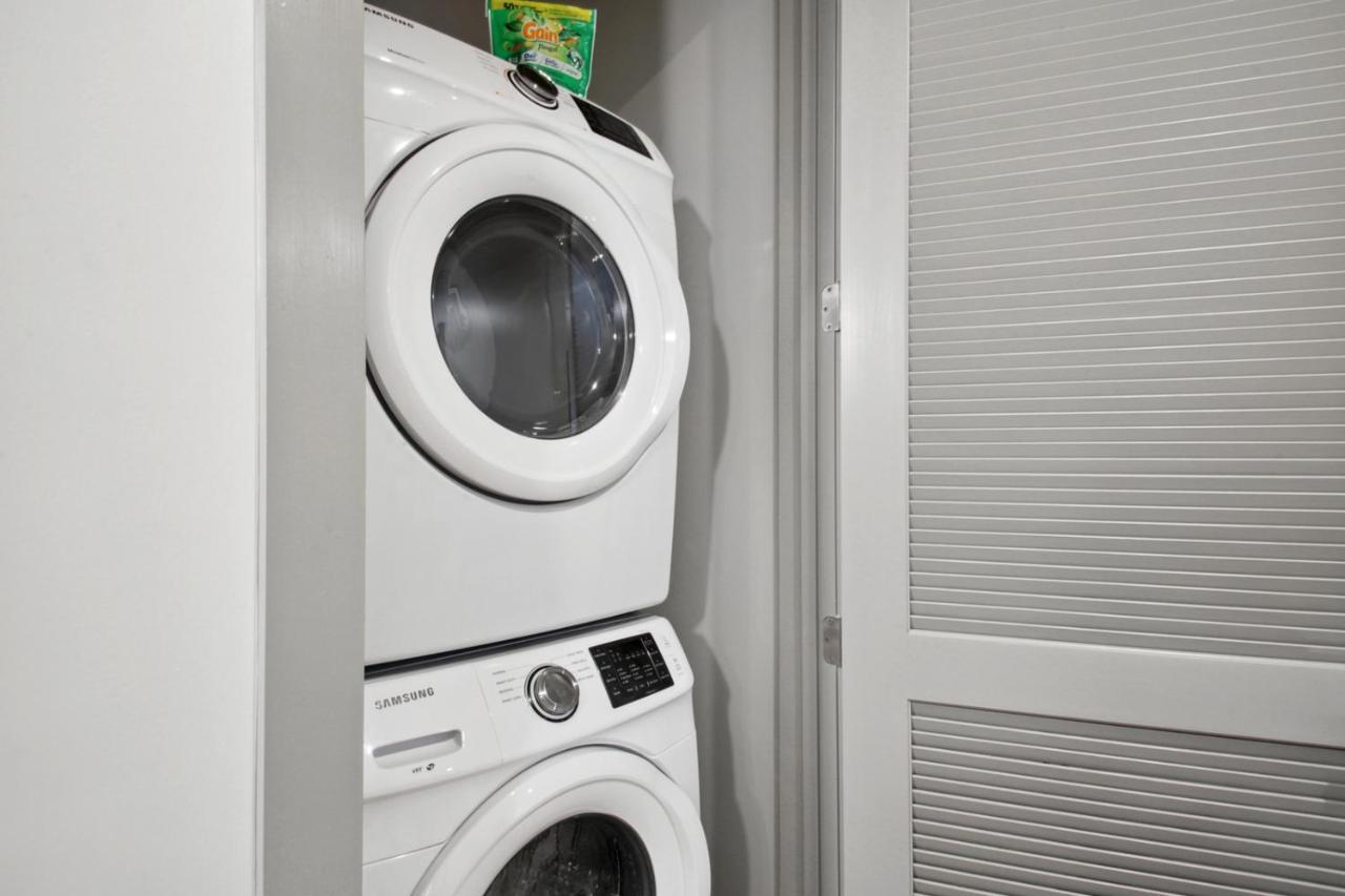 West Midtown Penthouse 2 Bdrm Apartment แอตแลนตา ภายนอก รูปภาพ