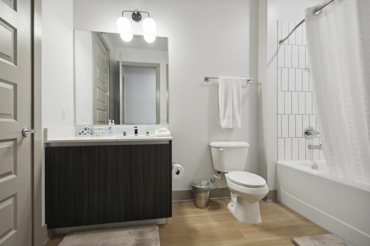 West Midtown Penthouse 2 Bdrm Apartment แอตแลนตา ภายนอก รูปภาพ
