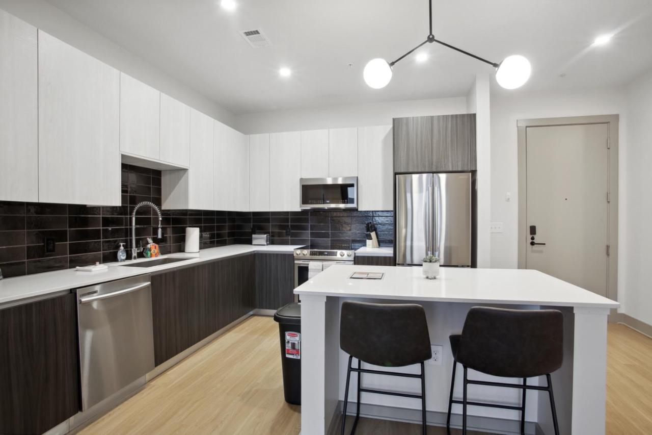 West Midtown Penthouse 2 Bdrm Apartment แอตแลนตา ภายนอก รูปภาพ